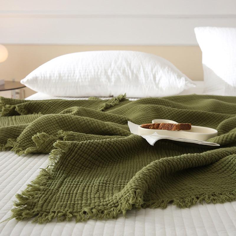 Green Lightweight Simple Cotton Blanket, soft and breathable cotton fabric perfect for summer relaxation